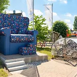 Reethaus Schwan Mit Grossem Grundstueck By Interhome * Beckerwitz