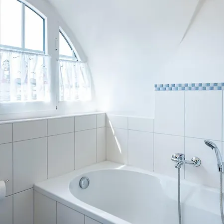 Reethaus Schwan Mit Grossem Grundstueck By Interhome Holiday home *